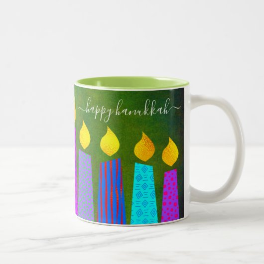 Tasse 2 Couleurs Gras Menorah bougies joyeuses Hanoukka Script vert (Droit)