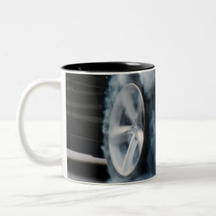 Tasse 2 Couleurs Gravure de voiture noire