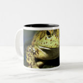 Tasse 2 Couleurs Grenouille taureau. (Devant gauche)