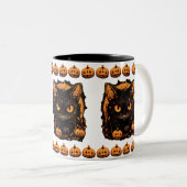 Tasse 2 Couleurs Halloween envoûtant : Chat noir parmi les Citrouil (Devant droit)