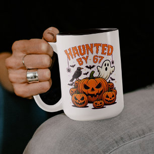 Tasse 2 Couleurs Hantée par 67 Drôle Fantôme et Halloween Citrouill