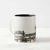 Tasse 2 Couleurs Harsens Island Michigan St Marks Church 1925 vue (Devant gauche)