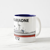 Tasse 2 Couleurs HMS Ariadne, configuration Orig (Devant droit)