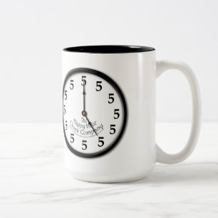 TASSE 2 COULEURS HORLOGE CINQ HEURES