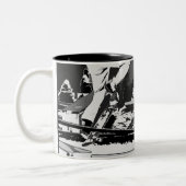 Tasse 2 Couleurs Hors des pistes - Skateboarder (Gauche)
