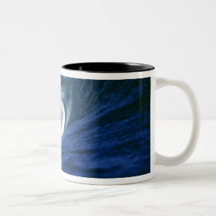 Tasse 2 Couleurs Îles Fidji, Tavarua, Cloudbreak. Une vague
