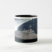 Tasse 2 Couleurs Indépendance des navires de combat dans le golfe d (Centre)