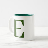 Tasse 2 Couleurs Initiales de Monogramme Vert Moderne Sur Mesure (Devant gauche)