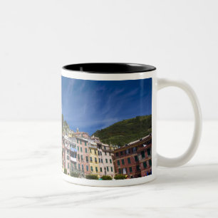 Tasse 2 Couleurs Italie, Cinque Terre, Vernazza, Port et Église 2