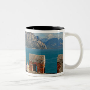 Tasse 2 Couleurs Italie, Malcesine, vue de la tour du château de