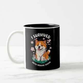 Tasse 2 Couleurs J'ai survécu Akita Inu Shedding Saison Drôle