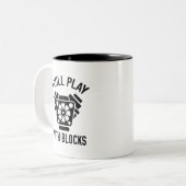 Tasse 2 Couleurs Je joue encore avec des blocs (Devant gauche)