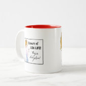 Tasse 2 Couleurs "Je Pensais Marier Prince Charming mais..." (Devant gauche)