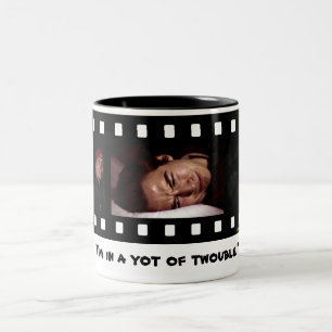 Tasse 2 Couleurs "Je suis dans un Yot de Twouble"