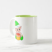 Tasse 2 Couleurs Joli elfe de Noël et texte de génie modifiable (Devant gauche)