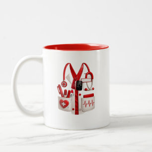 Tasse 2 Couleurs Joli uniforme de médecin infirmière médical person