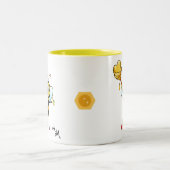 Tasse 2 Couleurs Jolie abeille avec cœur et monogramme (Centre)