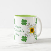 Tasse 2 Couleurs Joyeuse Saint-Patrick ! Trèfle avec Calla (Devant droit)