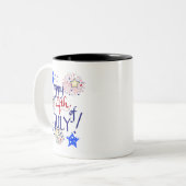 Tasse 2 Couleurs Joyeux 4 juillet ! avec feux d'artifice et étoiles (Devant gauche)