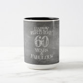 Tasse 2 Couleurs Joyeux anniversaire - 60 ans & Fabuleux en chalkbo (Centre)