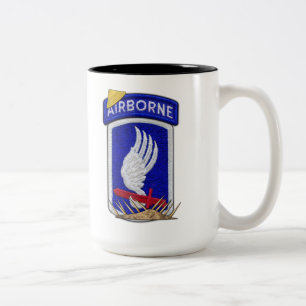 Tasse 2 Couleurs la 173rd guerre aéroportée de nam du Vietnam