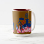 Tasse 2 Couleurs La bannière d'honneur marron (Devant droit)
