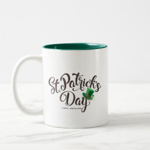 Tasse 2 Couleurs La typographie de la Saint Patrick. Casquette Lepr