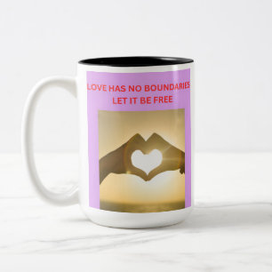 TASSE 2 COULEURS L'AMOUR N'A PAS DE FRONTIÈRES LAISSEZ-LE ÊTRE LIBR