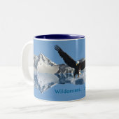Tasse 2 Couleurs Landing Bald Eagle (Aigle) Aigle de la faune (Devant gauche)