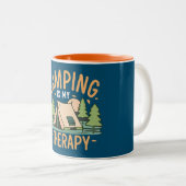 Tasse 2 Couleurs Le Camping Est Ma Thérapie (Devant droit)