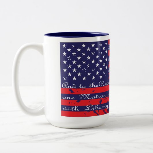 Tasse 2 Couleurs Le gage d'allégeance au drapeau américain (Gauche)