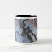 Tasse 2 Couleurs Le système robotique Dextre construit au Canada 2 (Centre)