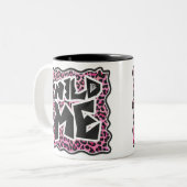 Tasse 2 Couleurs Leopard Wild Me Noir et rose chaud (Devant gauche)