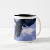 Tasse 2 Couleurs Les ailes d'atterrissage de l'aigle à tête blanche (Devant droit)