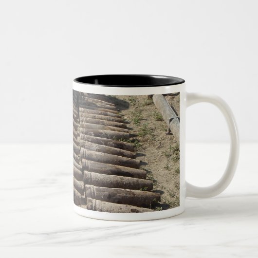 Tasse 2 Couleurs Les dispositifs explosifs sont identifiés et inven (Droit)