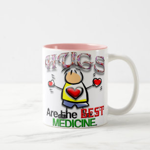 Tasse 2 Couleurs Les étreintes sont la meilleure médecine