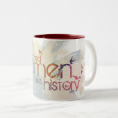 Tasse 2 Couleurs Les femmes bien comportées font rarement (Devant droit)