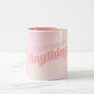 Tasse 2 Couleurs "Les filles peuvent faire n'importe quoi"