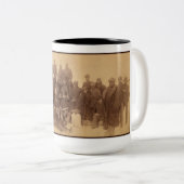 Tasse 2 Couleurs Les guerriers du buffle : la cavalerie noire améri (Devant droit)