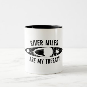 Tasse 2 Couleurs Les miles de rivière sont ma thérapie en kayak