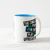 Tasse 2 Couleurs Les personnes les plus fraîches sur la basse (Devant droit)