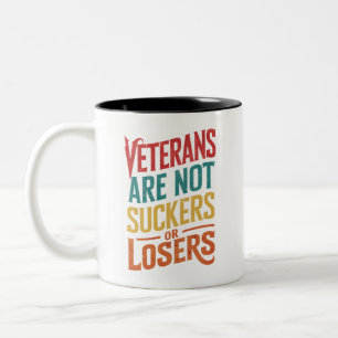 Tasse 2 Couleurs Les vétérans ne sont pas des pigeons ou des perdan