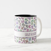 Tasse 2 Couleurs Lettres de l'alphabet des doodles (Devant droit)