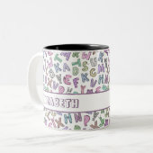 Tasse 2 Couleurs Lettres de l'alphabet des doodles (Devant gauche)