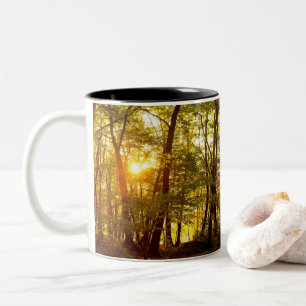 Tasse 2 Couleurs Lever de soleil d'automne dans une forêt
