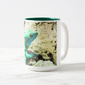 Tasse 2 Couleurs Lézard vert de basilic (Devant droit)