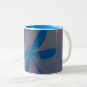 Tasse 2 Couleurs Libellule rêveuse d'indigo (Devant droit)