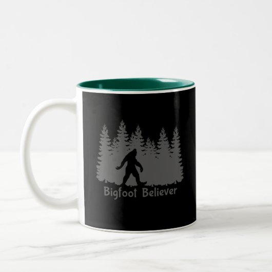 Tasse 2 Couleurs Ligne d'arbre de croyant de Bigfoot (Gauche)