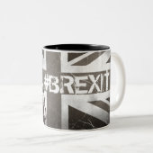 Tasse 2 Couleurs Lion fier noir et blanc Union Jack #Brexit (Devant droit)