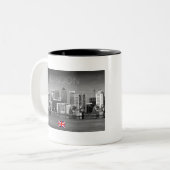 Tasse 2 Couleurs Londres Skyline (Devant gauche)